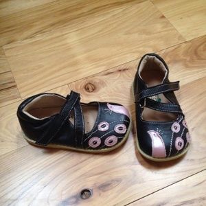 size 6 Livie and Luca Peacocks